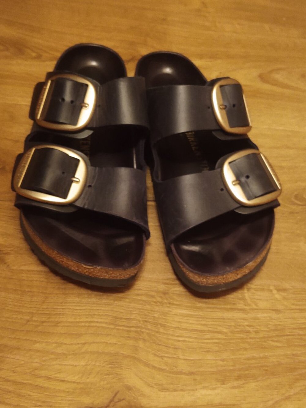 Gold big buckle Birkenstock Arizona